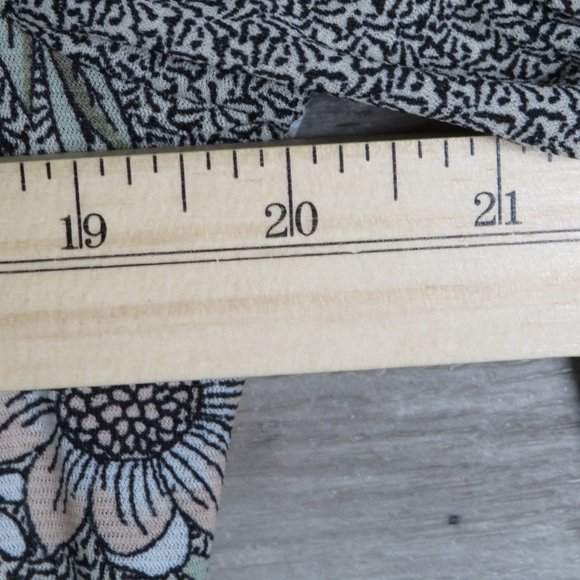 Style & Co.* Women's Long Sleeve Ruffled Boat Neck Keyhole Tassel Blouse~Size PL - Picture 8 of 12